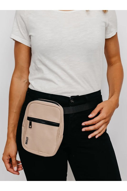 Jet Crossbody Sling Coco’s Tee Boutique