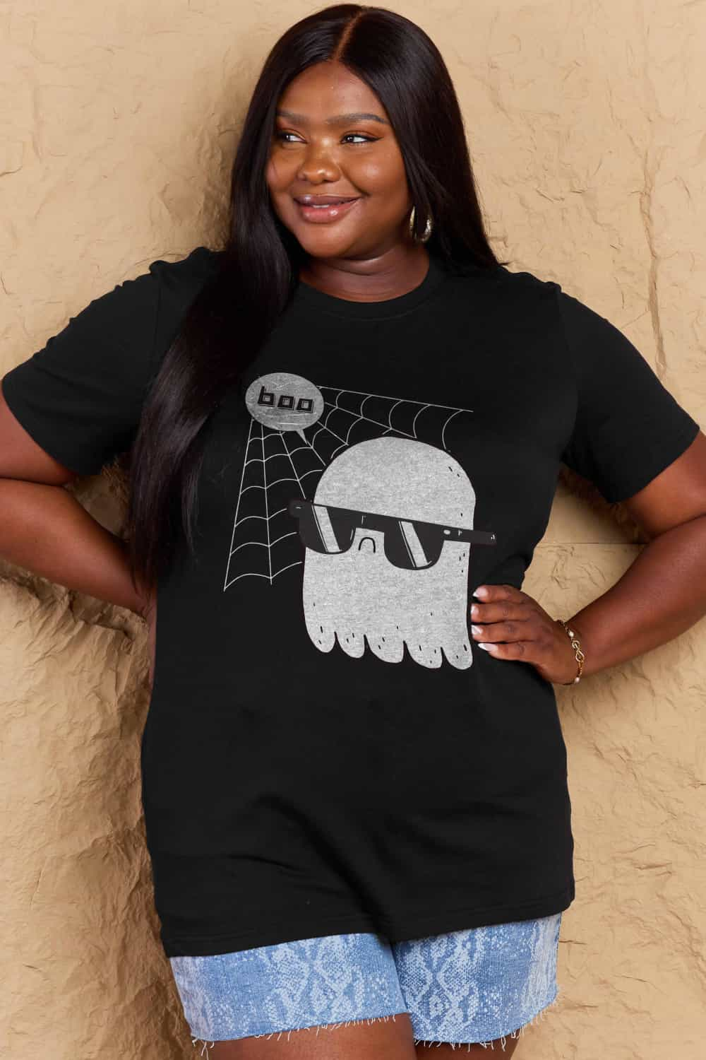 Charming Boo Graphic Cotton Tee for Everyday Wear