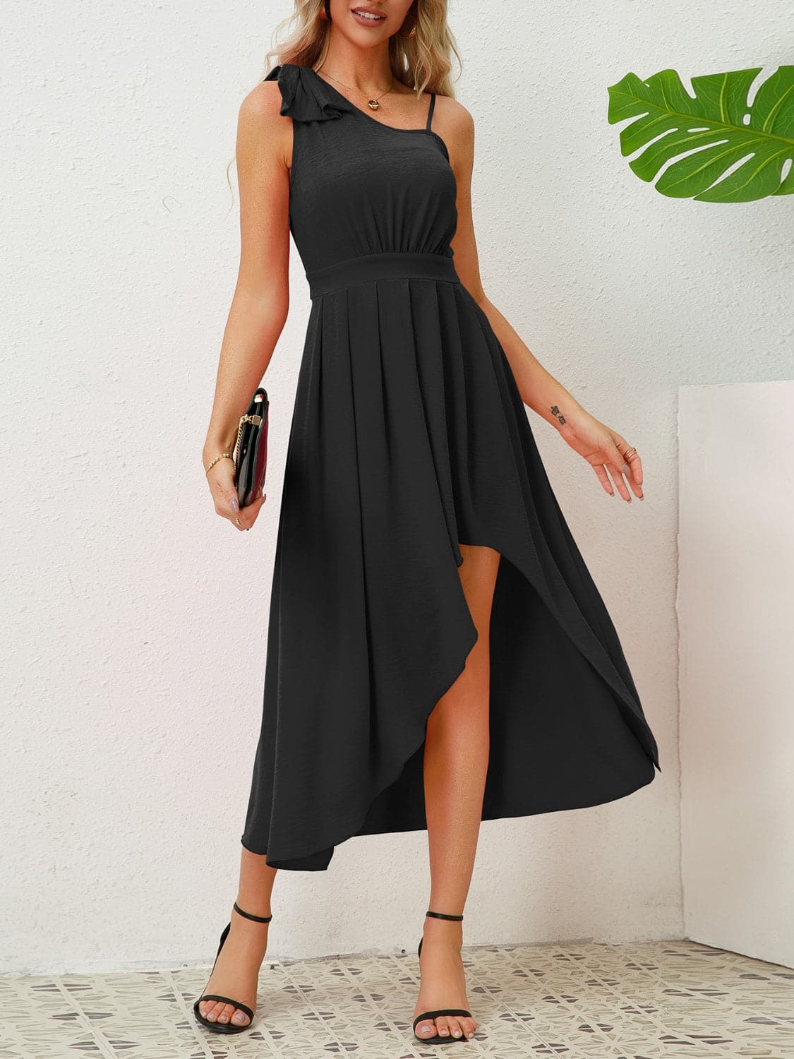 Bow Asymmetrical Neck Sleeveless Dress.