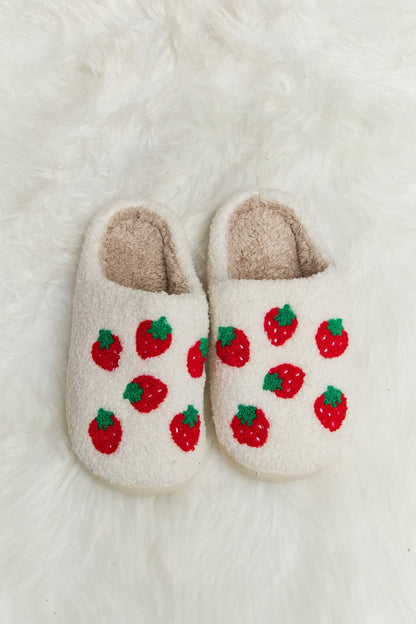 Melody Printed Plush Slide Slippers.