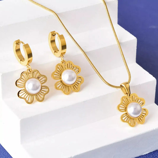 18K Gold-Plated Flower Jewelry Set Simply Love