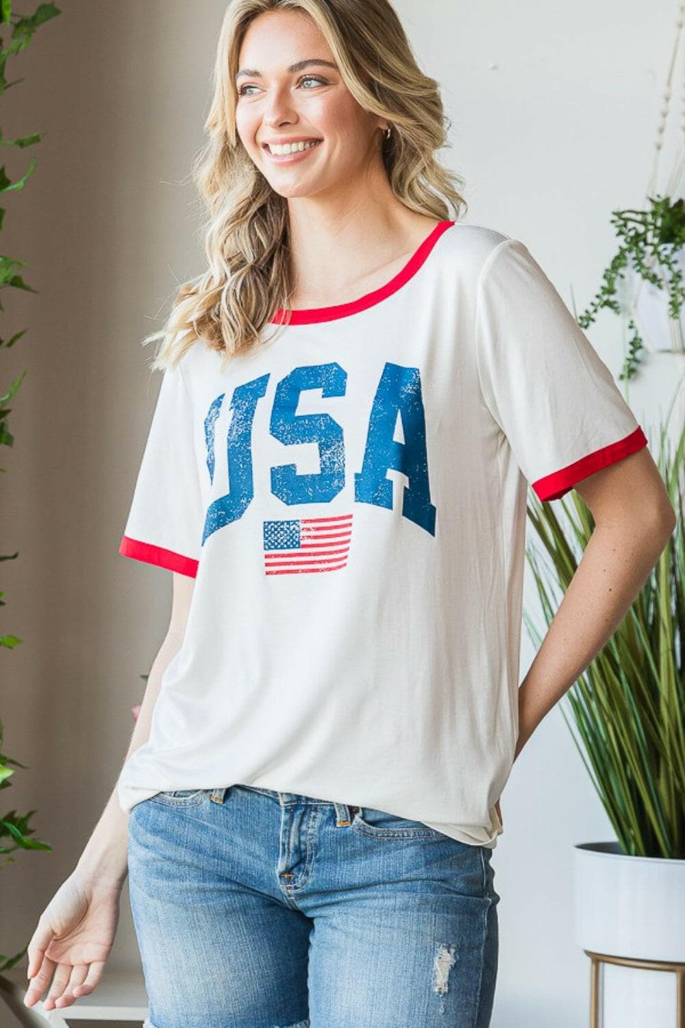 Heimish Full Size USA Contrast Trim Short Sleeve T-Shirt.