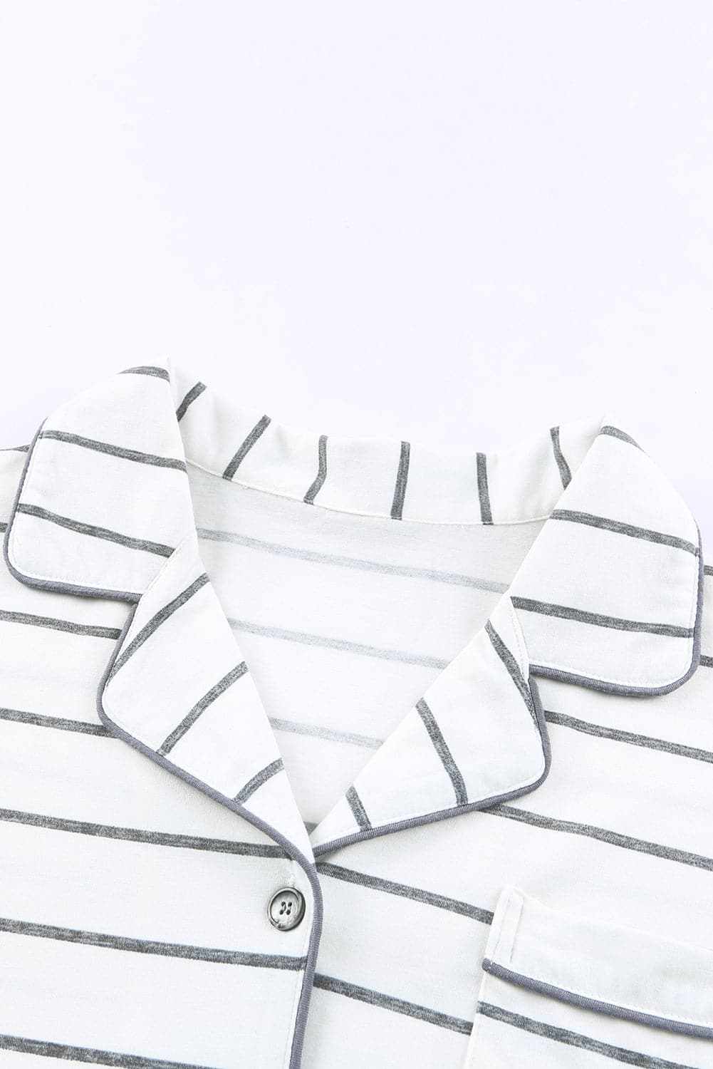 Chic striped lounge set, v-neck, drawstring pants - Love Salve 