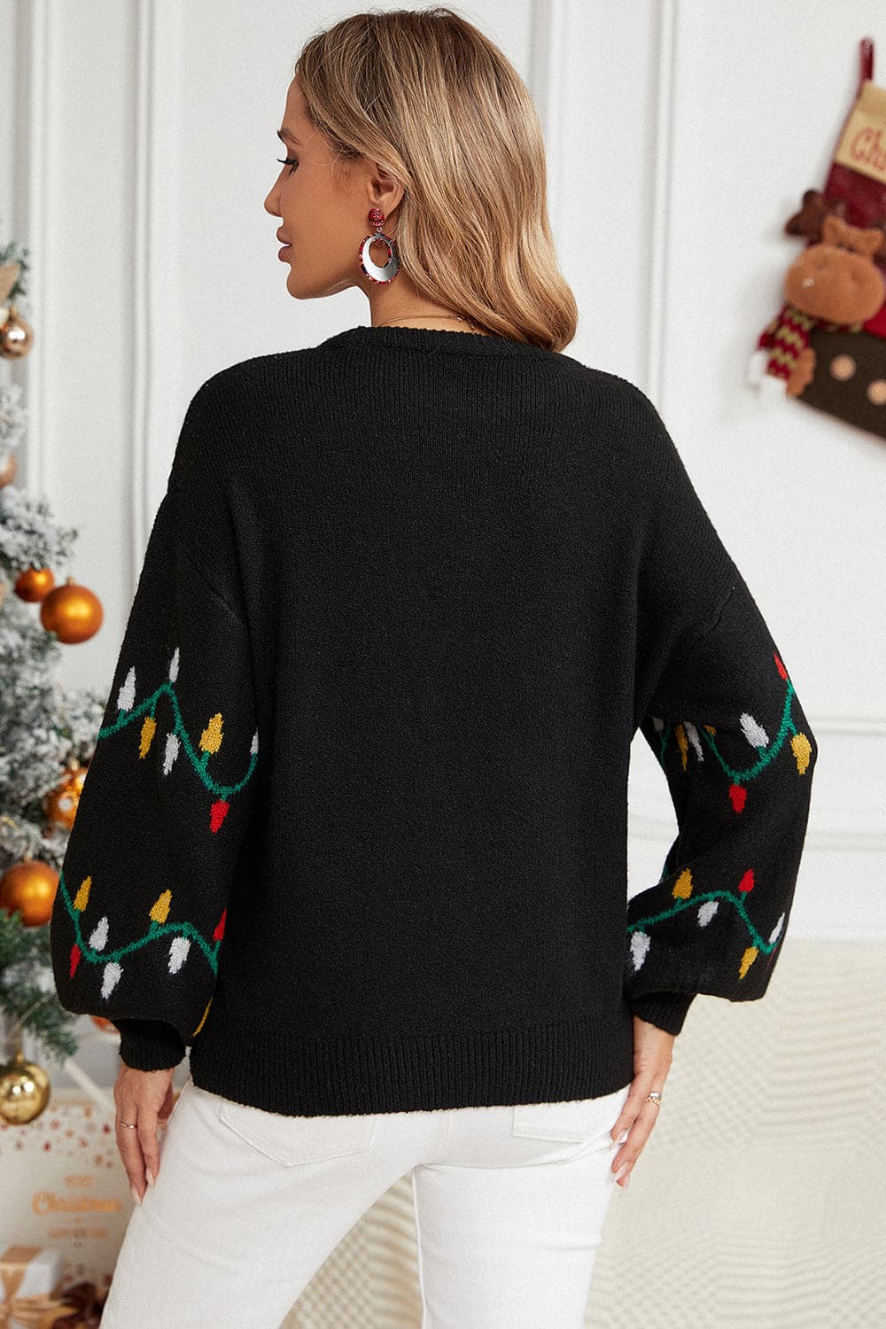 Round Neck Pattern Lantern Sleeve Sweater.