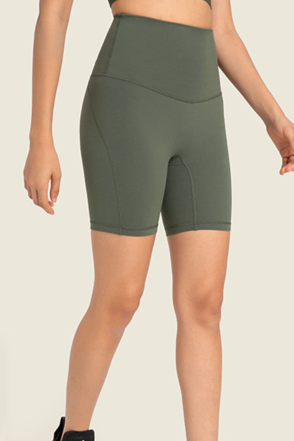 Seamless High-Rise Wide Waistband Biker Shorts.