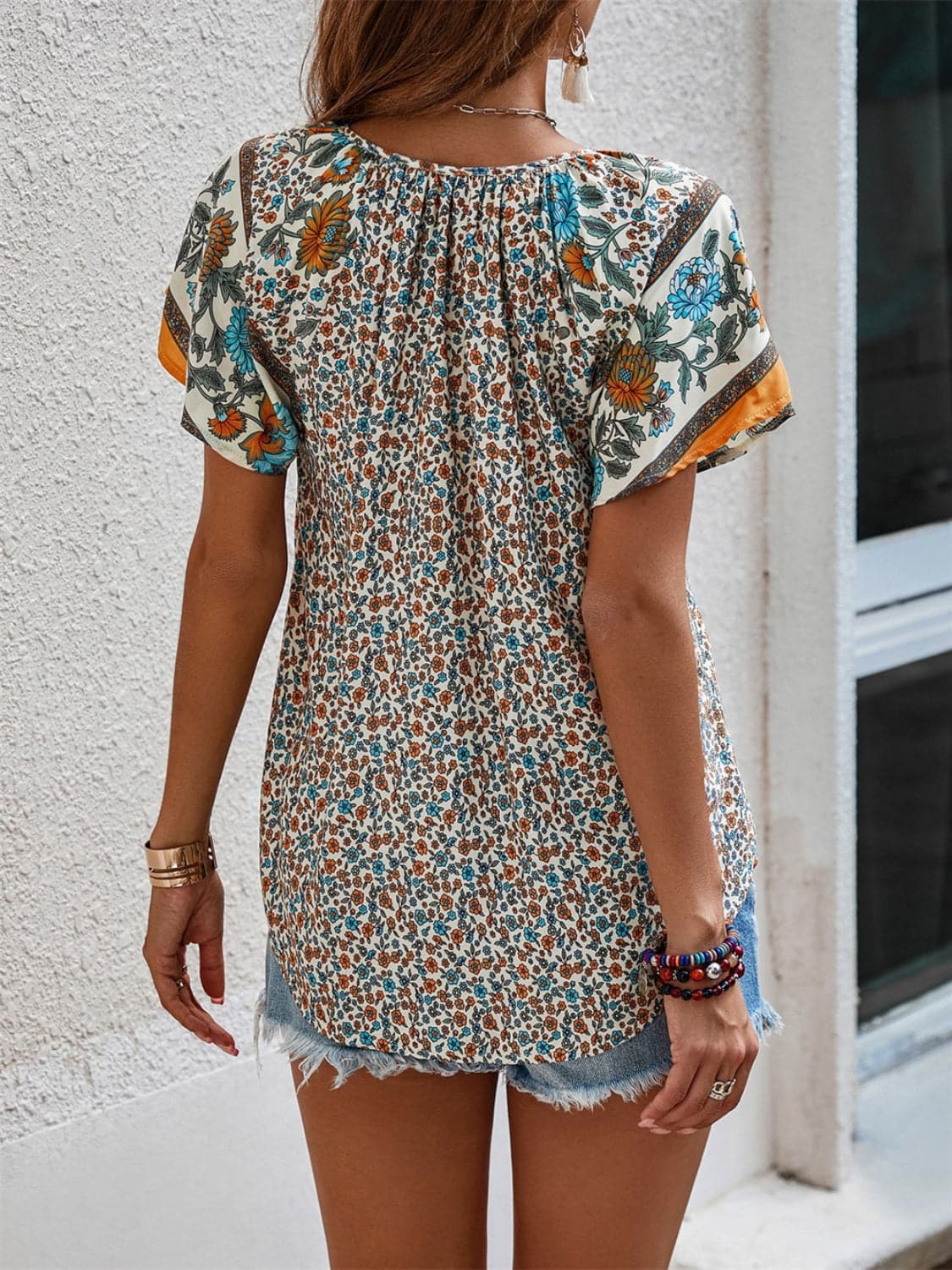 Tied Printed Short Sleeve Blouse.