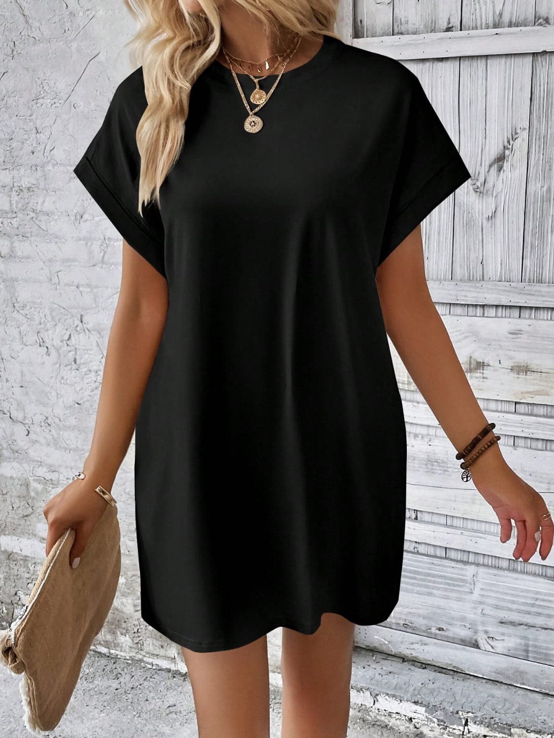 Round Neck Short Sleeve Mini Dress.