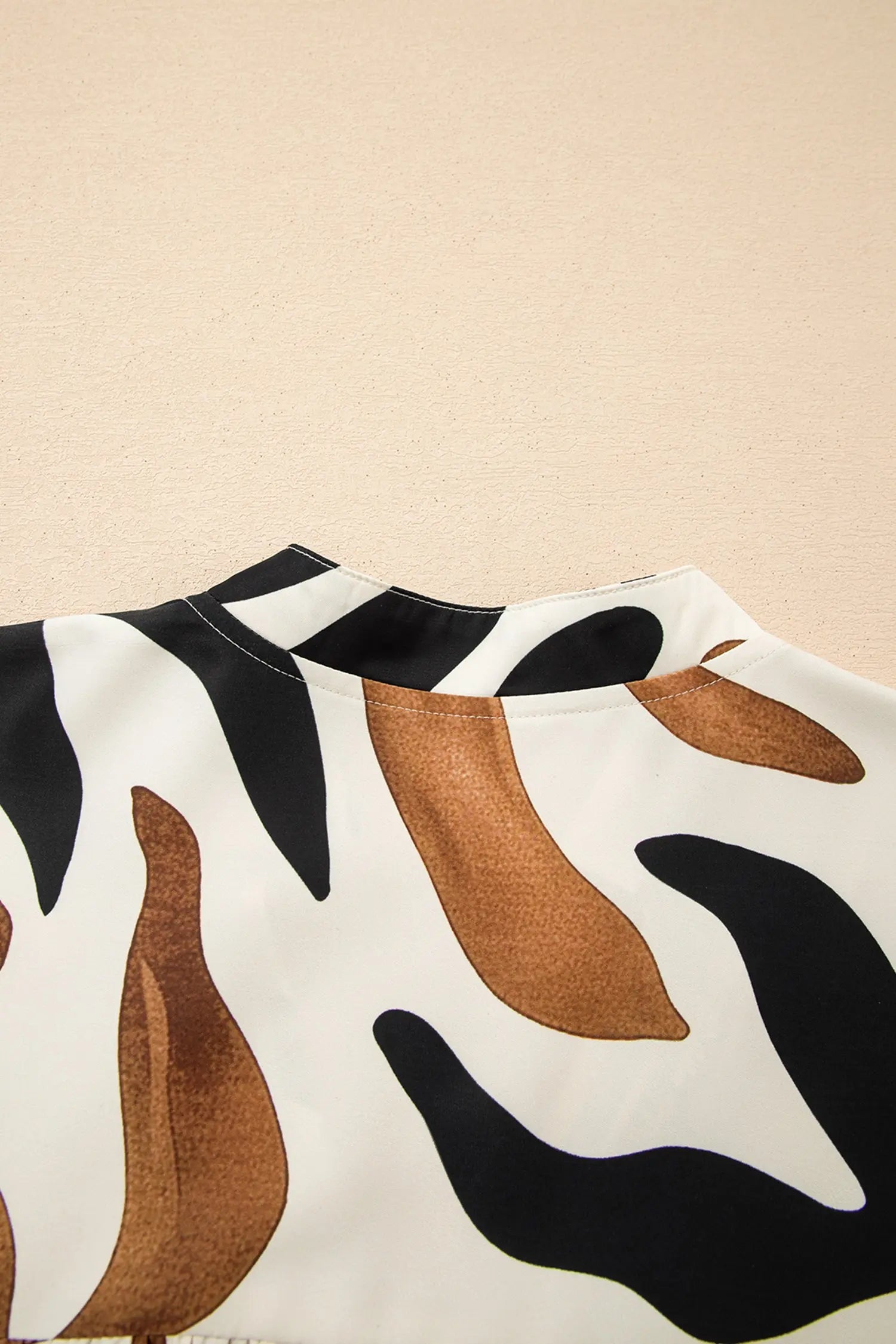 Brown Abstract Print Puff Sleeve Loose Blouse for Women Dear-Lover Dropshipping