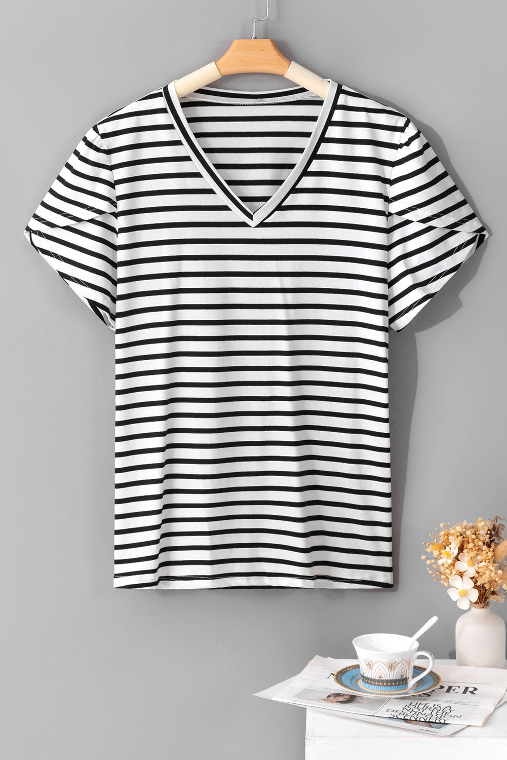 Chic white striped v neck plus size T-shirt with petal sleeves