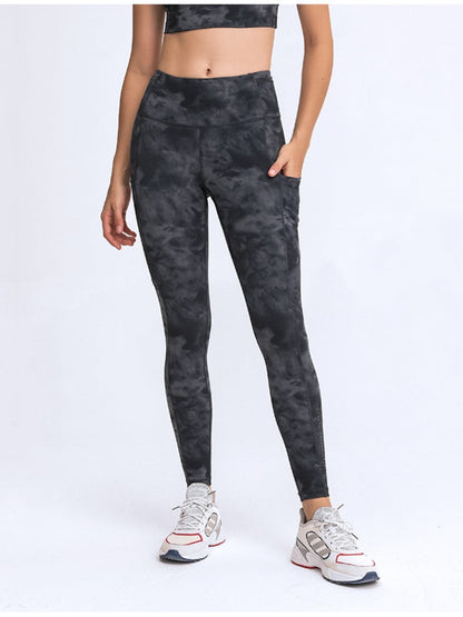 Wide Waistband Leggings with Pockets.