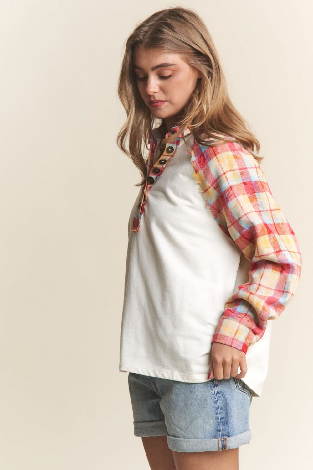 J.NNA plaid henley top - button down