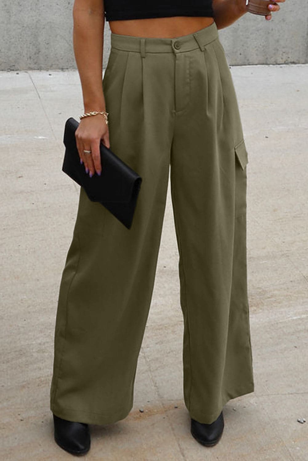 Ruched Wide Leg Pants with Pockets.