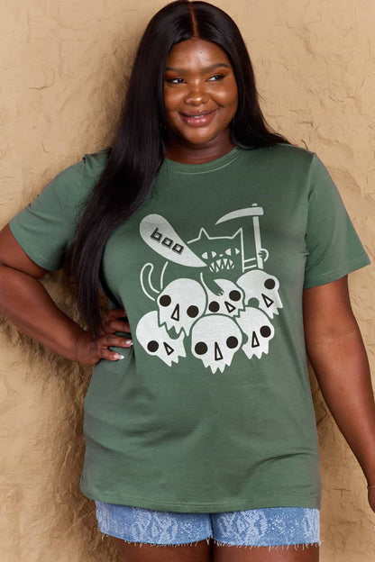 Casual comfort meets Halloween vibes: Graphic Boo cotton t-shirt