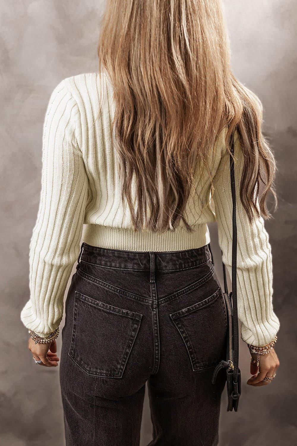 Cable-Knit Round Neck Long Sleeve Sweater.