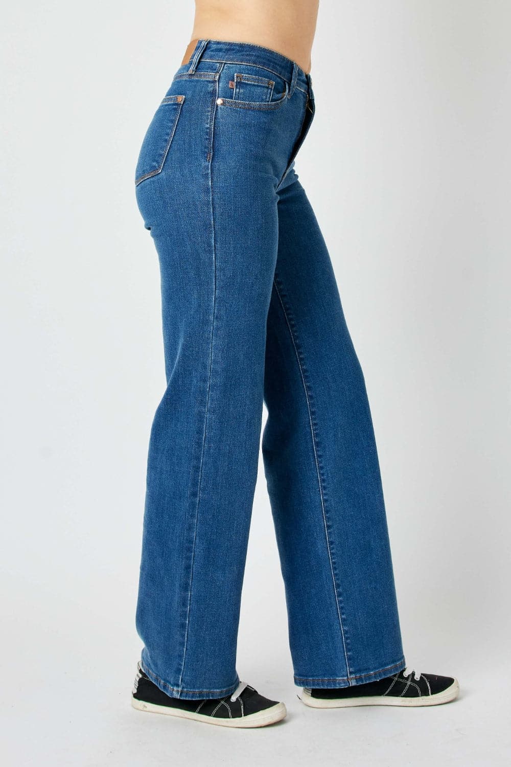 Judy Blue Full Size High Rise Straight Jeans.