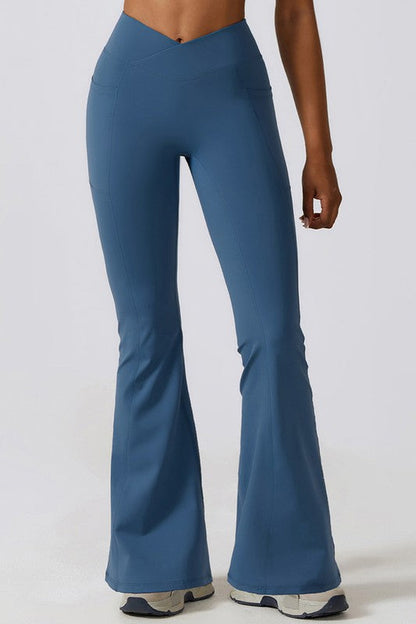 Sculpt & Flow High-Waist Flare Yoga Pants – Quick-Dry & Sweat-Wicking