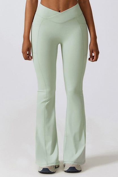 Sculpt & Flow High-Waist Flare Yoga Pants – Quick-Dry & Sweat-Wicking