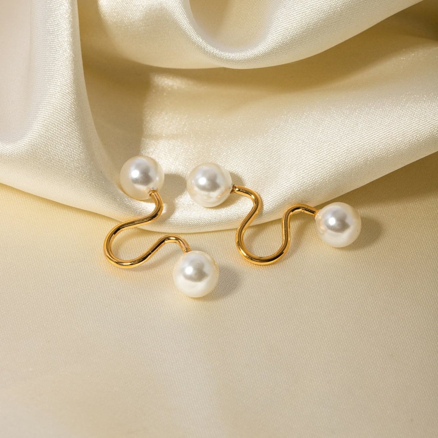 Stainless Steel Imitation Pearl Cuff Earrings.