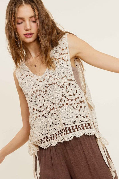 Self Side Tie Detailed Crochet Vest Top.