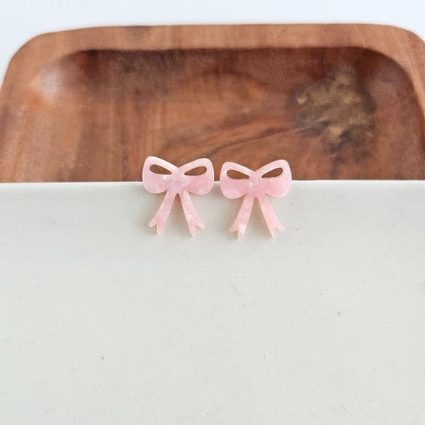 Bow Studs - Pink.