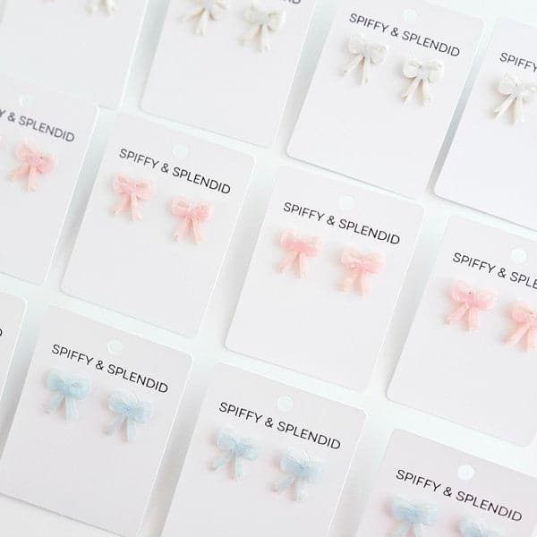 Bow Studs - Pink.