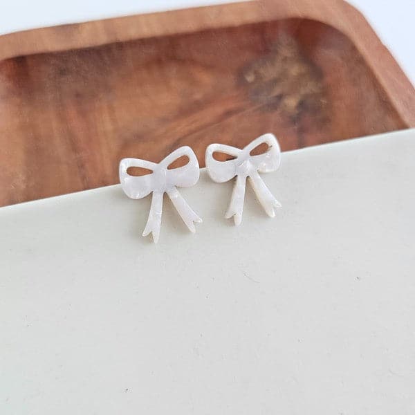 Bow Studs - White.