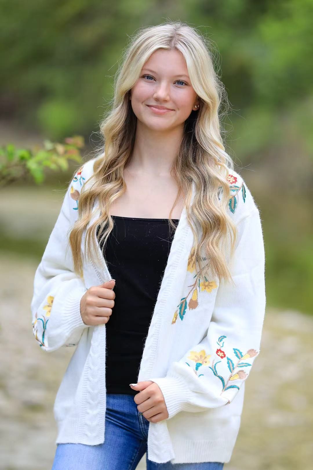 Floral Knit Cardigan Miss Sparkling