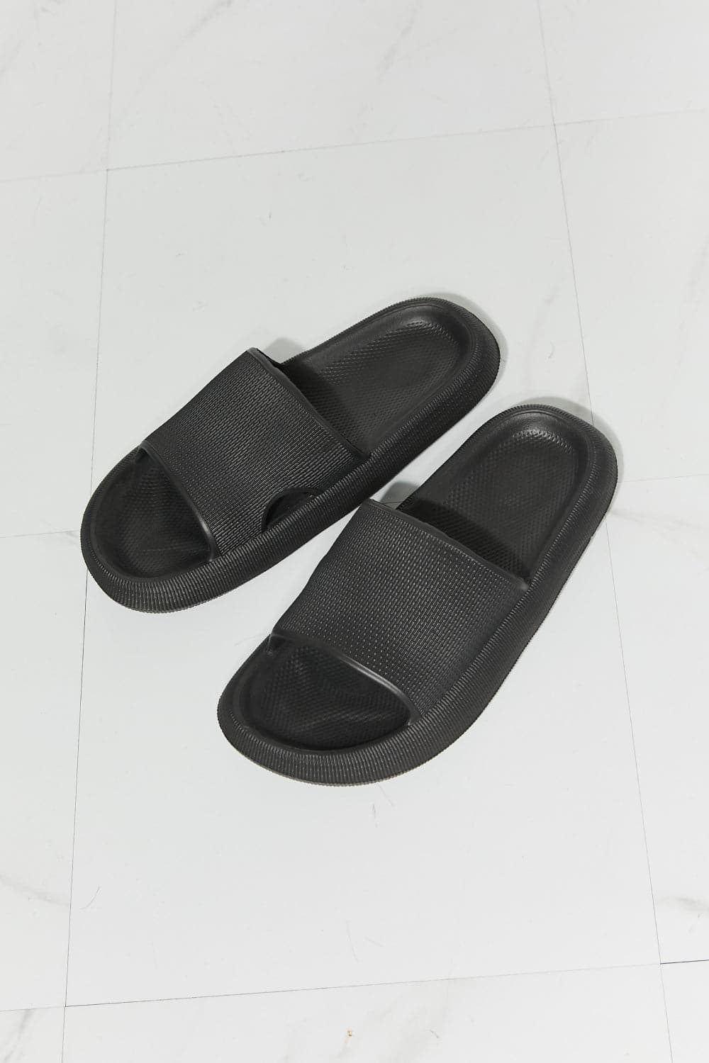 MMShoes Arms Around Me Open Toe Slide in Black.