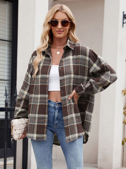 Pocketed Plaid Collared Neck Long Sleeve Shirt.