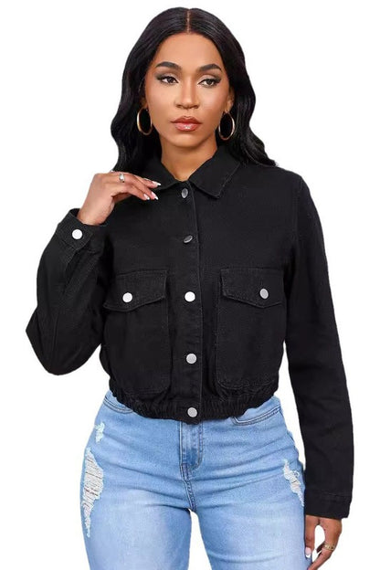 Chic women's denim jacket for every occasion