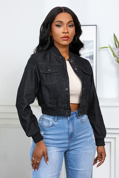 Stylish women’s short denim jacket for every occasion