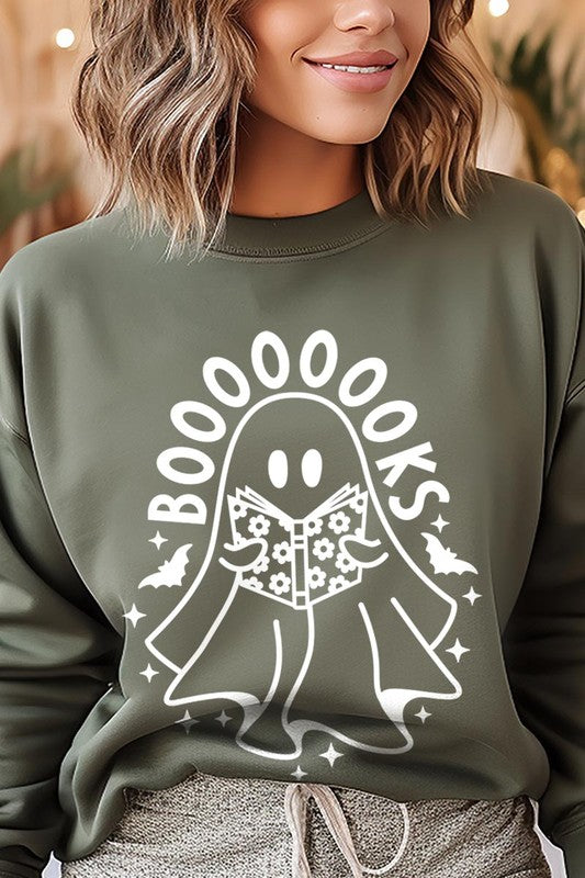 Charming ghostly sweatshirt for book enthusiasts