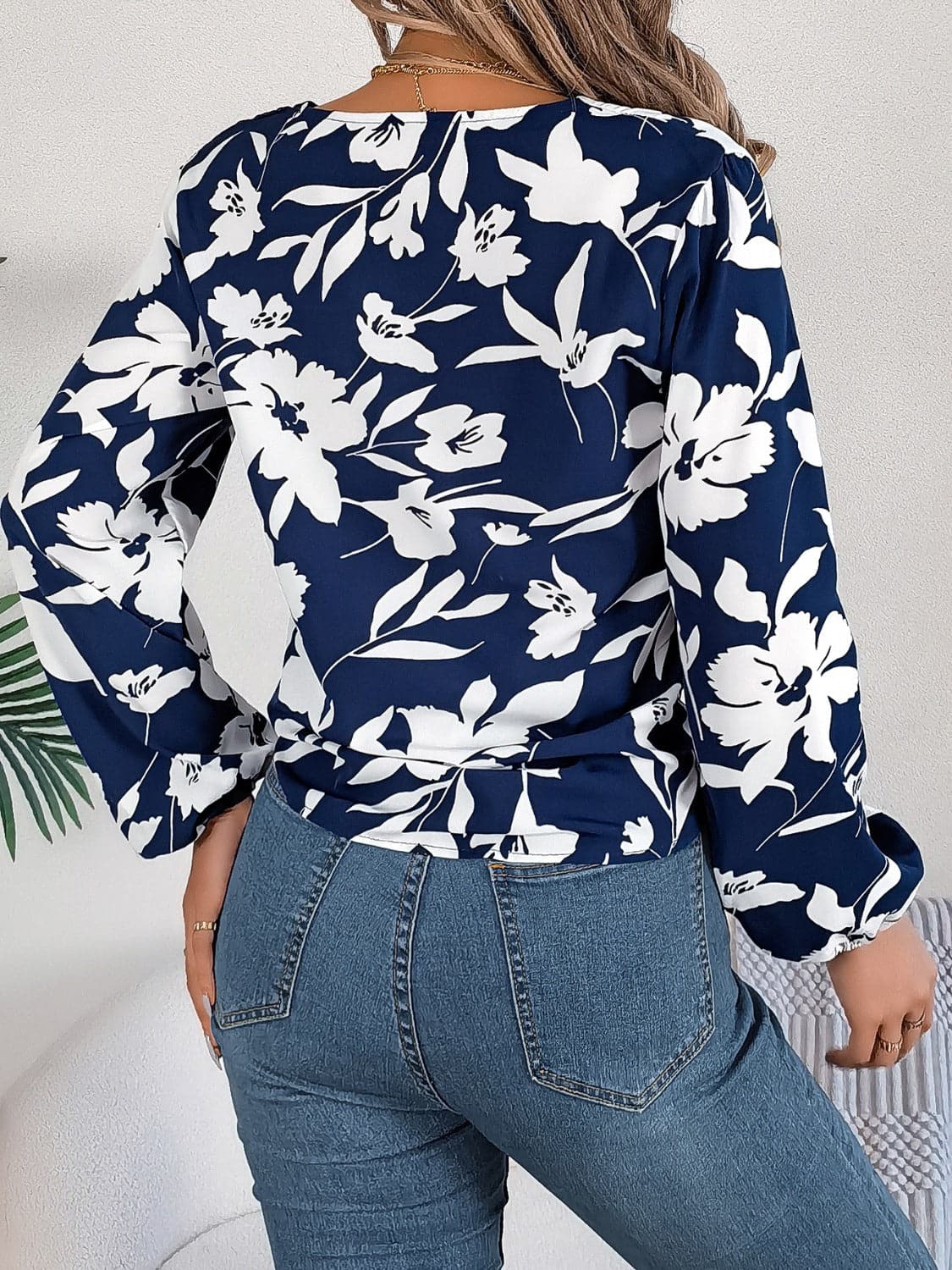 Printed V-Neck Long Sleeve Blouse.