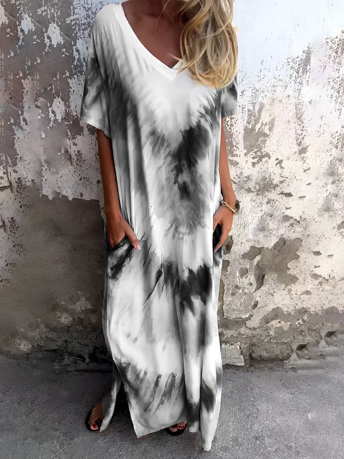 Full Size Pocketed Tie-Dye Short Sleeve Dress.