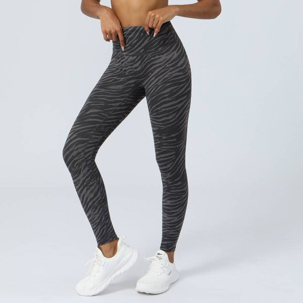 Well-in Vogue SculptBold High-Rise Legging Zebra Coco’s Tee Boutique