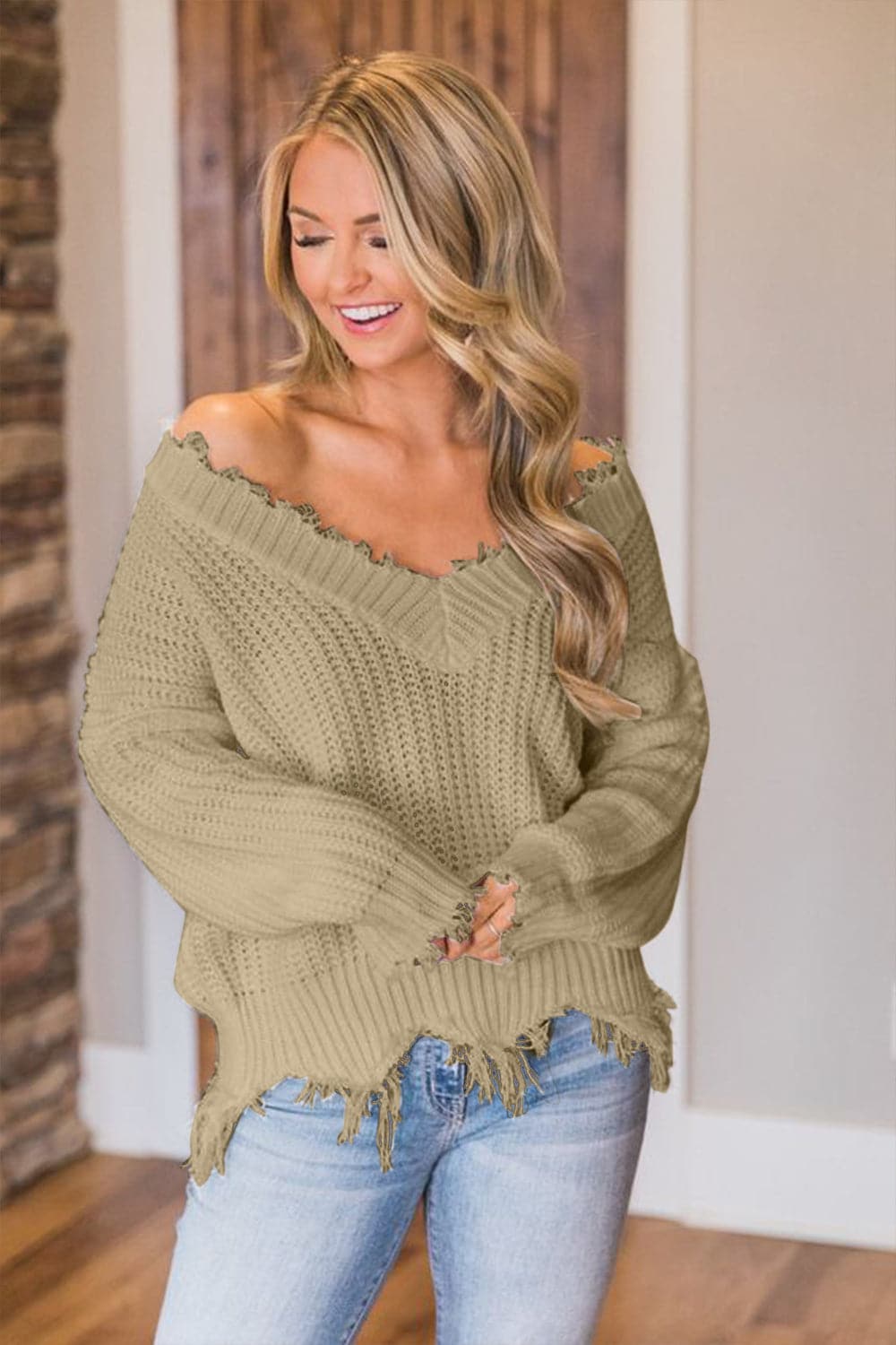 Frayed Hem Dropped Shoulder Sweater.