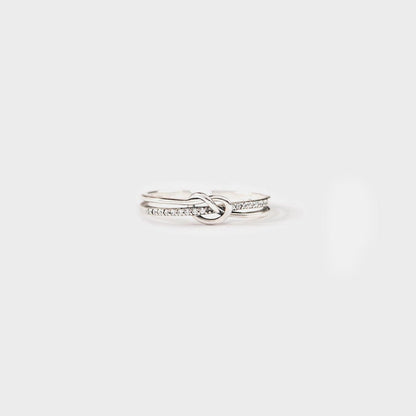 925 Sterling Silver Double-Layered Knot Ring.