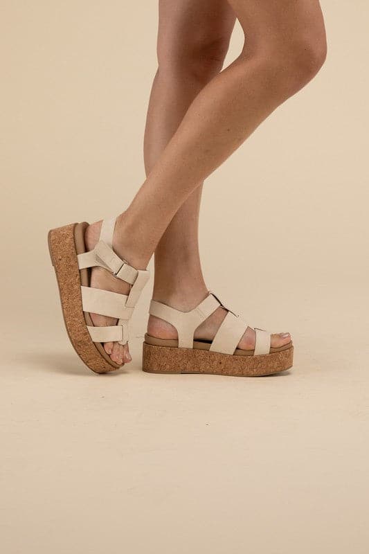 AMENDA-S Platform Sandal Wedge.