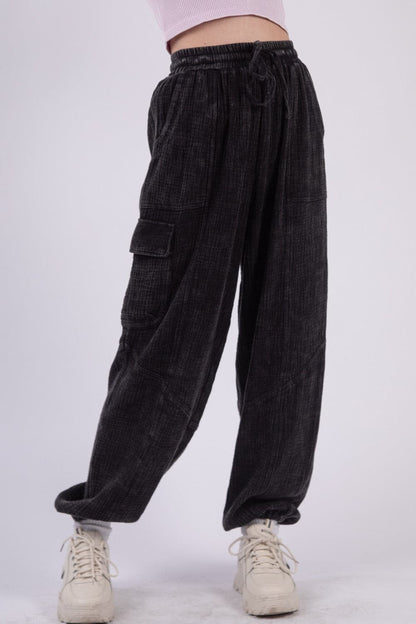 VERY J Washed Woven Crinkle Gauze Drawstring Pants.