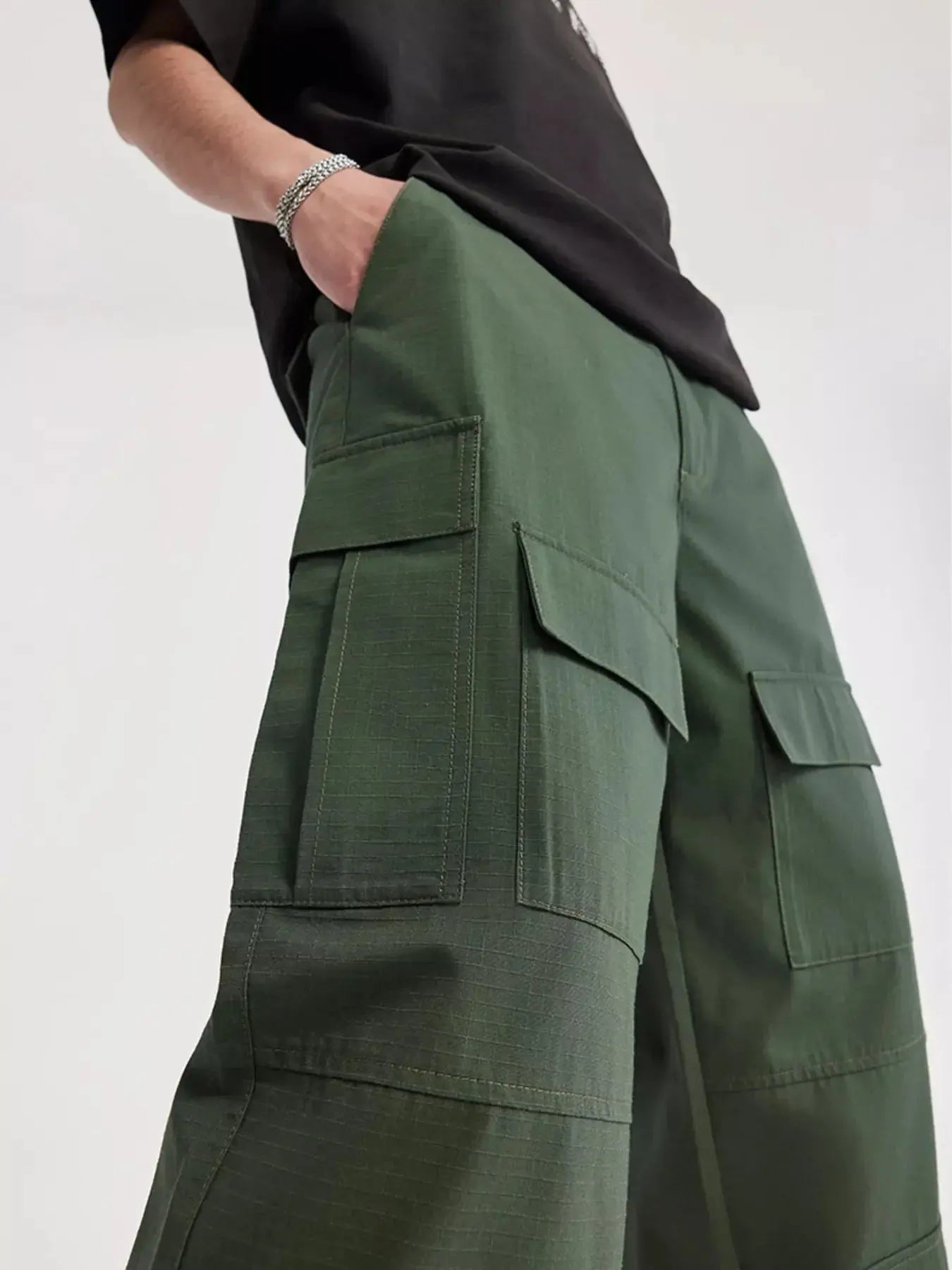 Men's Loose Fit Cargo Pants Simply Love