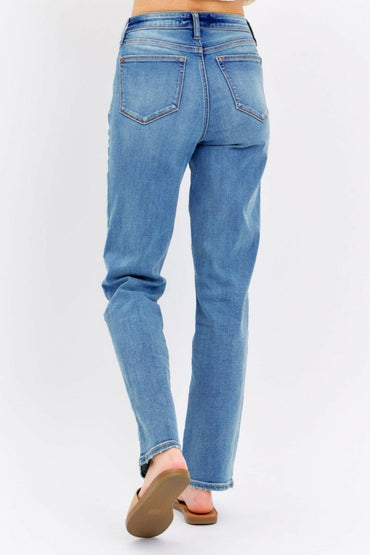 Judy Blue High Rise Straight Leg Jeans.