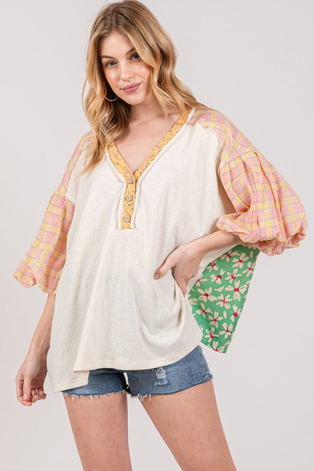 SAGE + FIG Color Block Bubble Sleeve Top.