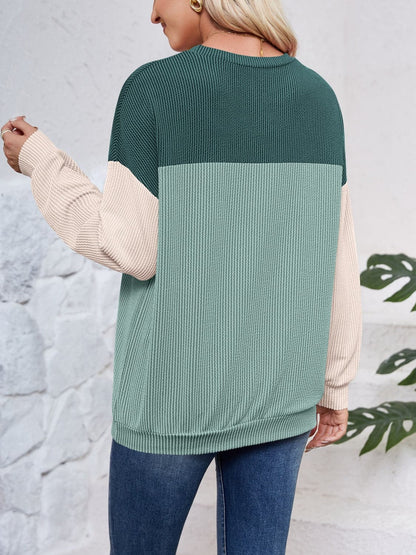 Color Block Round Neck Long Sleeve Sweatshirt.