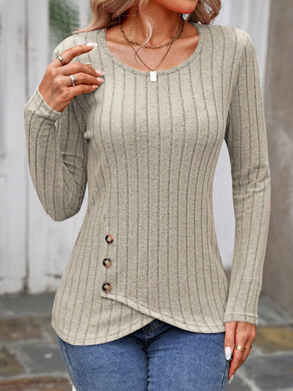 Elegant long sleeve tee with buttons