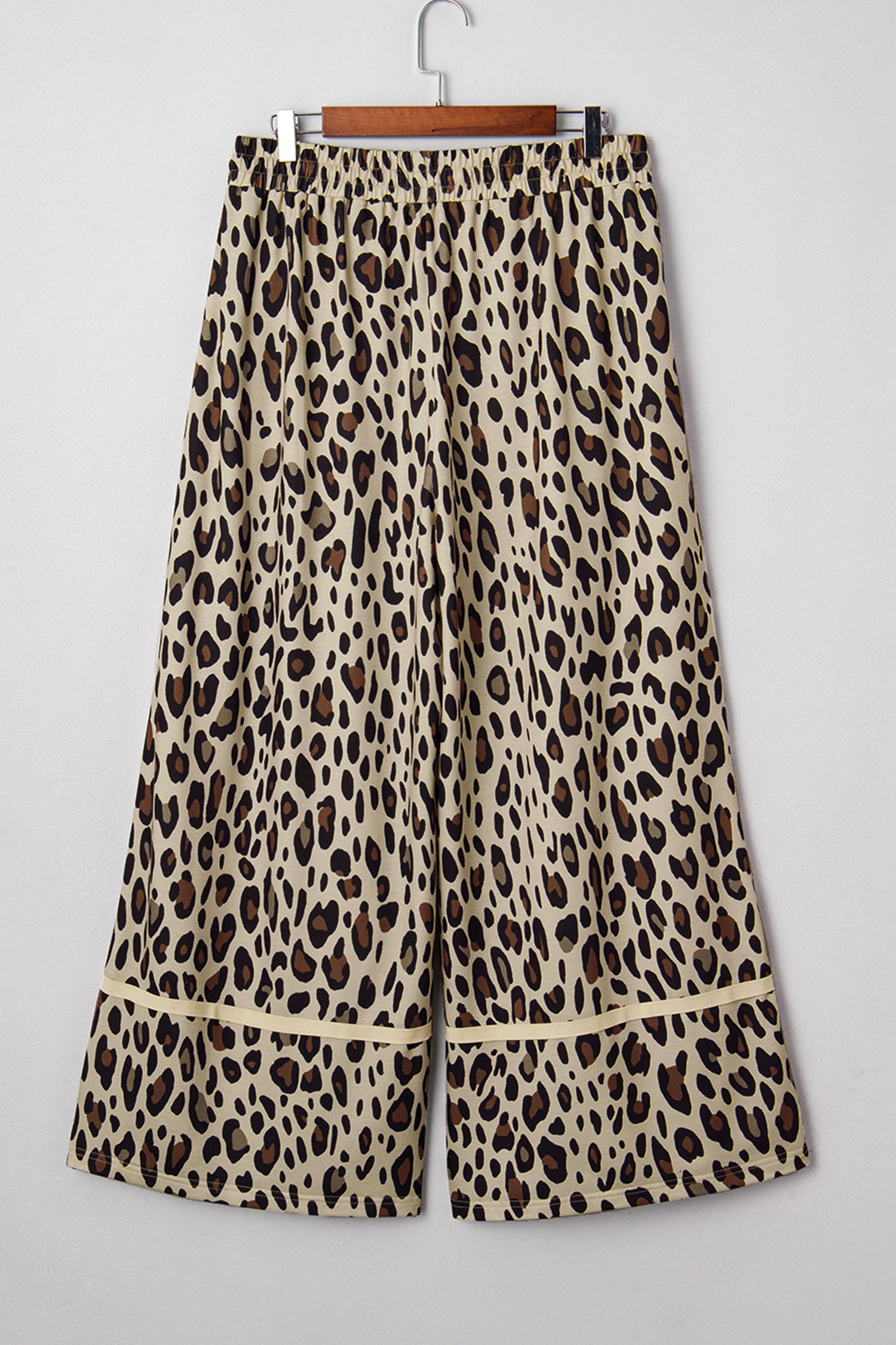 Dear-Lover Dropshipping Plus Size/Plus Size Bottoms Dear-Lover Khaki Leopard Pants Women's Plus Size Wide Leg Trousers Comfy Fit - Back View