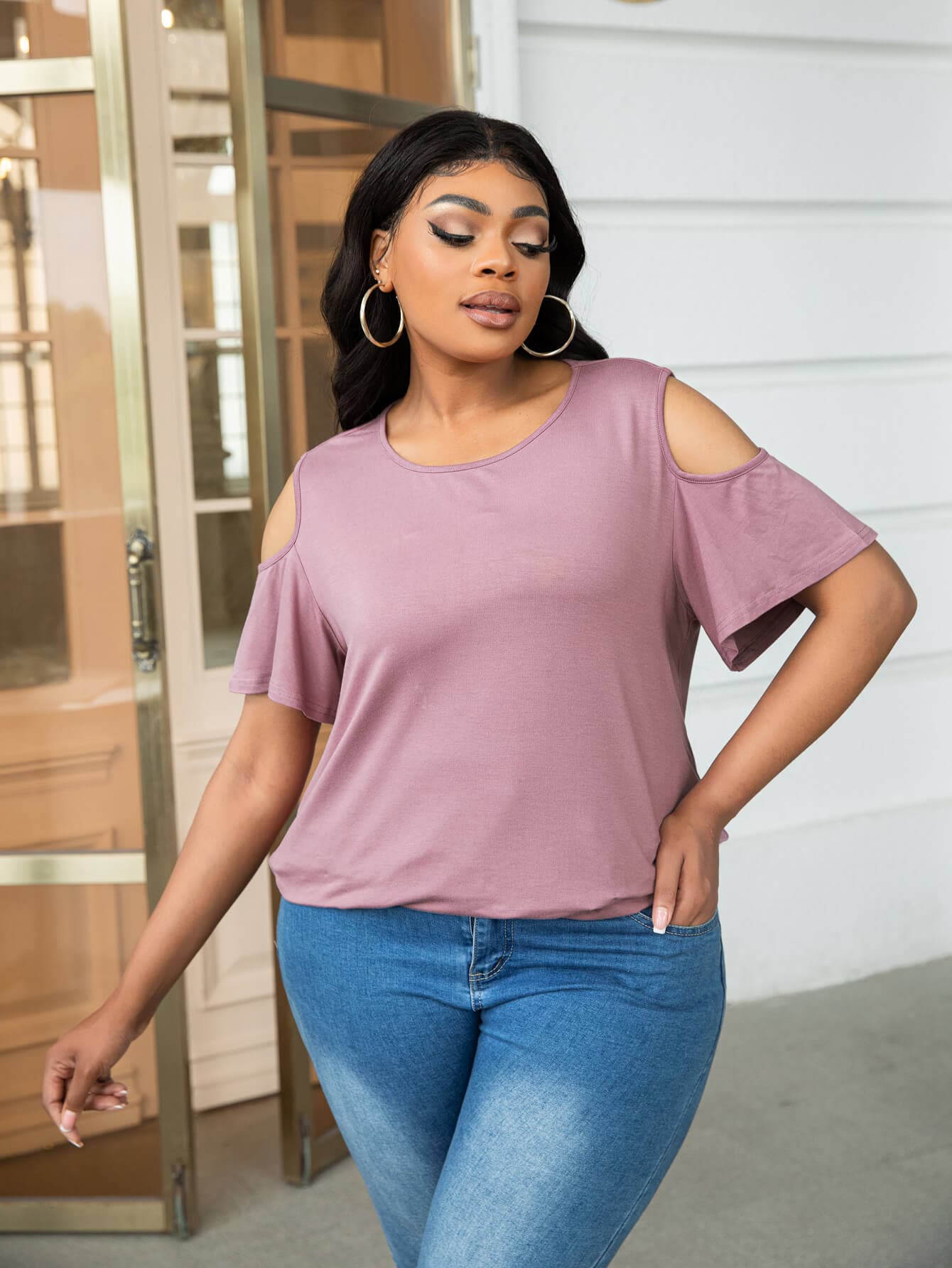 Plus Size Cold-Shoulder Round Neck Curved Hem Tee.