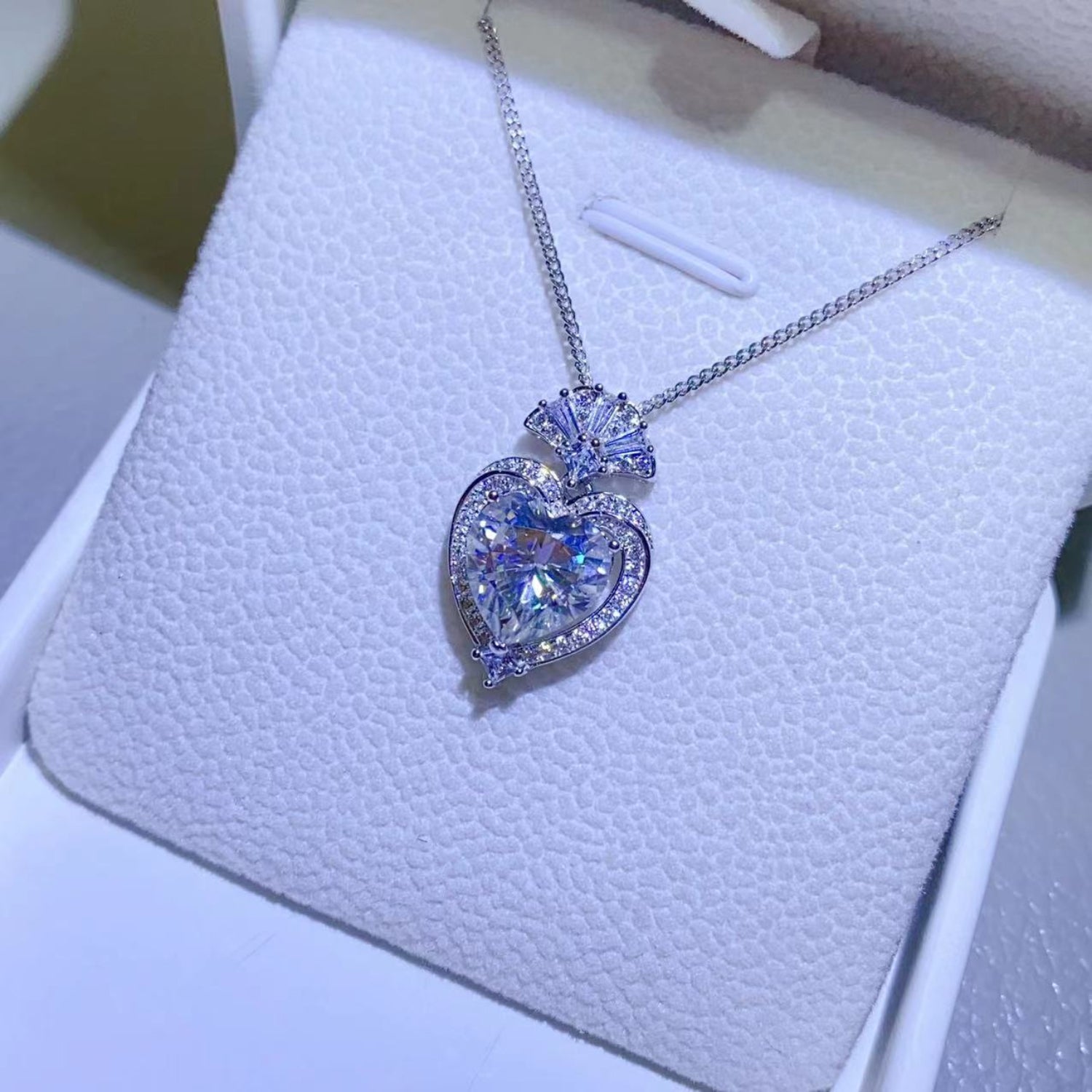 3 Carat Moissanite 925 Sterling Silver Heart Pendant Necklace Coco’s Tee Boutique