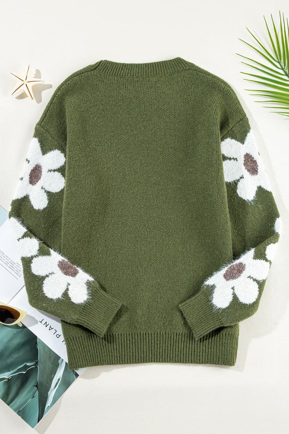 Flower Round Neck Long Sleeve Sweater.