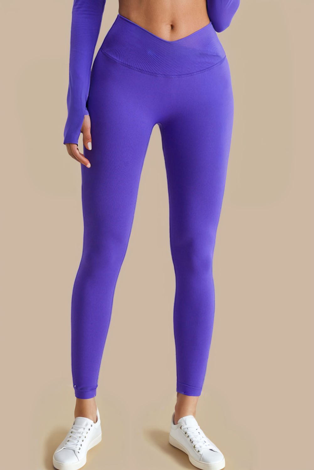 Solid Color Seamless V-Waistband Scrunch Sports Leggings Coco’s Tee Boutique