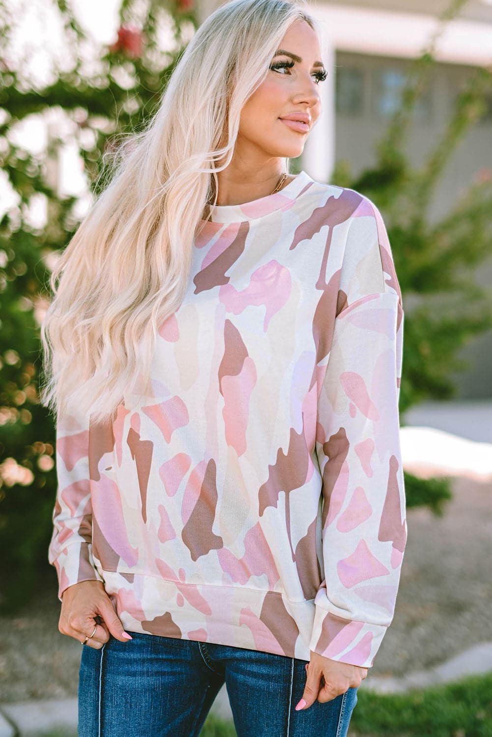 Printed Round Neck Dropped Shoulder Sweatshirt.